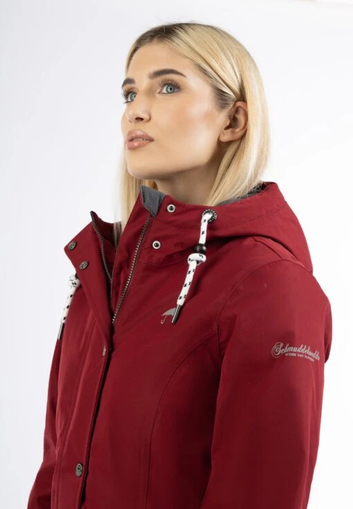 Schmuddelwedda Outdoorjacken Winterjacke Frauen Dunkelrot -Schmuddelwedda 0d89add569235cb26b53227fb40116f7 scaled