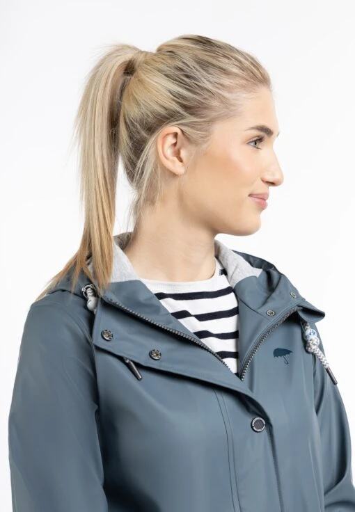 Schmuddelwedda Übergangsjacken Jacke Frauen Taubenblau -Schmuddelwedda 28da01b5dd8dfe85a6e830ee006d9cd0 scaled