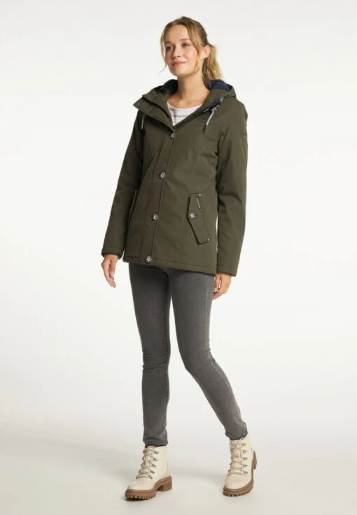 Schmuddelwedda Winterjacken Jacke Frauen Oliv -Schmuddelwedda a7a3e06b862d56501b0bb5d63c9ea2e4 scaled