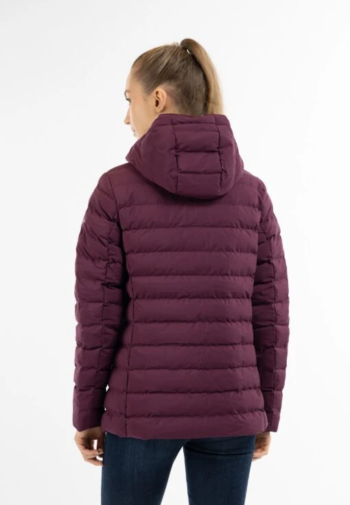 Schmuddelwedda Winterjacken Winterjacke Frauen Aubergine -Schmuddelwedda e49a7a22c3a1eb7f46198b7db61e147e scaled